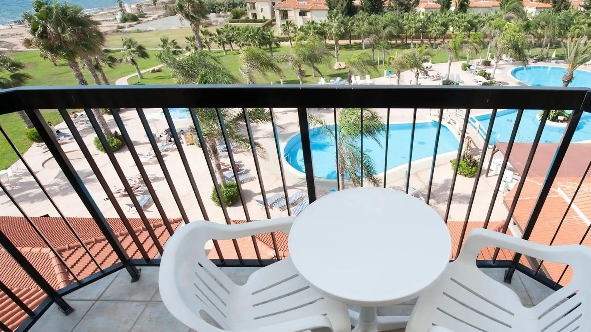 Anmaria Beach Hotel & Spa Ayia Napa 4*,