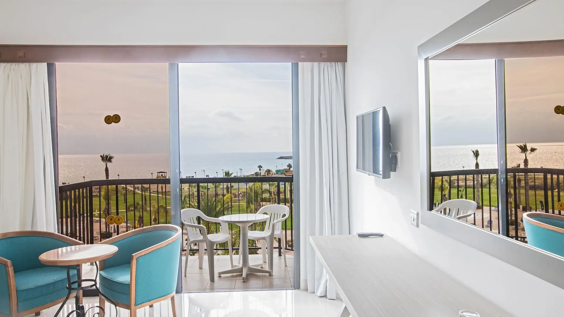 Anmaria Beach Hotel & Spa Ayia Napa